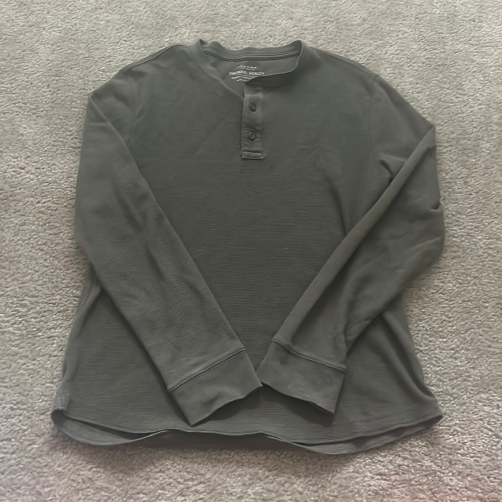 Green thermal shirt